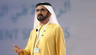 بالفيديو – الأمان في الإمارات.. وحاكم دبي في سيارته بلا مواكبة