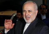 ظريف: إيران ليس لديها أي اسم ترشحه للحكومة اللبنانية ومستعدون للمساعدة