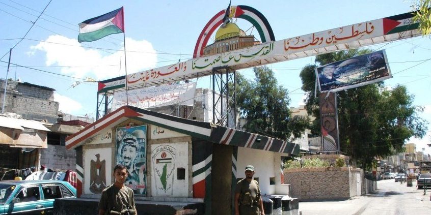 السلاح الفلسطيني داخل المخيمات.. العبرة في التنفيذ