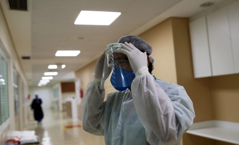 تسجيل 836 حالة وفاة و33536 إصابة جديدة بفيروس كورونا في البرازيل