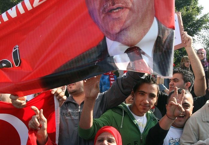 تركيا في لبنان على خطى الإخوان المسلمين: “التمكين” أوّلاً (فراس الشوفي-الاخبار)