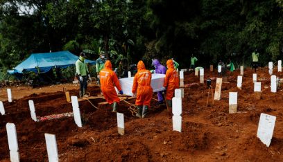 إندونيسيا تسجل قفزة غير مسبوقة في الوفيات جراء كورونا