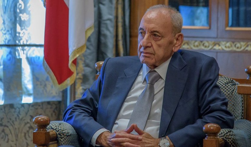 بري سلم الحزب الورقة ليدرسها