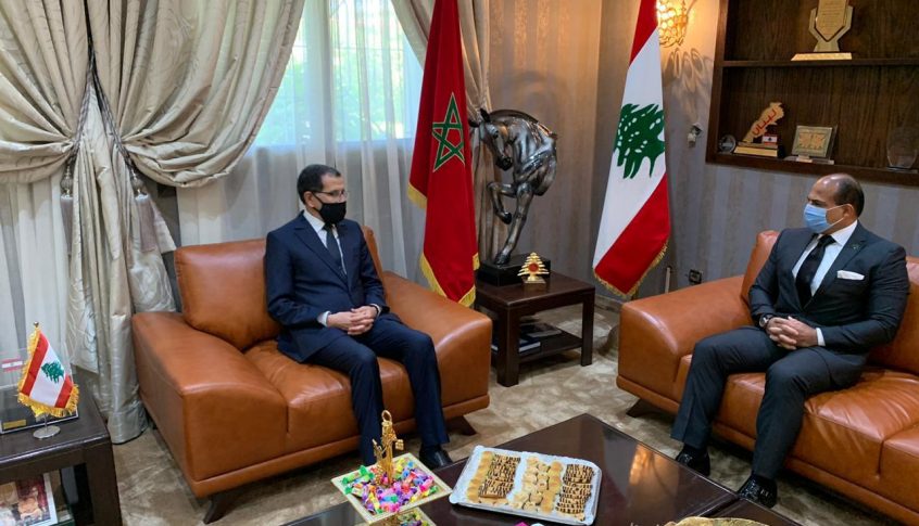 رئيس الحكومة المغربية زار سفارة لبنان في الرباط معزياً بضحايا انفجار مرفأ بيروت