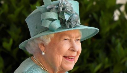 الملكة إليزابيث تشيد بتضحيات الجنود في الذكرى 75 لهزيمة اليابان