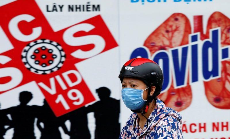 فيتنام تسجل 12 حالة إصابة أخرى بكورونا لها صلة بتفش جديد في البلاد