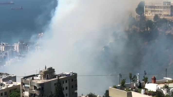 حريق كبير قرب دير الصليب…والمستشفى يخلي المباني وينقل المرضى