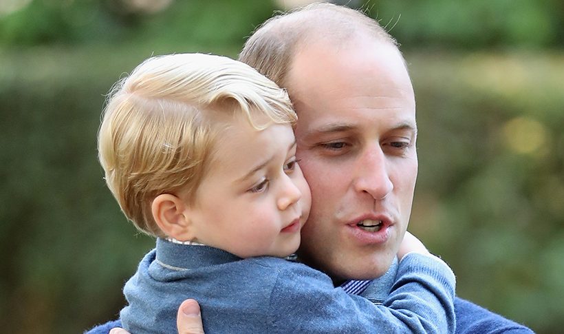 الأمير ويليام يفقد أعصابه خلال تدريس ابنه الأمير جورج!