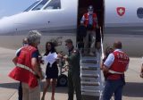 الجيش: وصول طائرة سويسرية تحمل مساعدات طبية الى بيروت