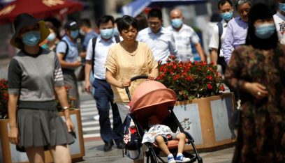 الصين تسجل 12 حالة إصابة جديدة بفيروس كورونا