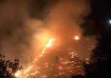محاولات حثيثة لإهماد حريق كبير في داريا ـ الضنية