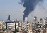 بالفيديو والصور: حريق كبير قرب مرفأ بيروت
