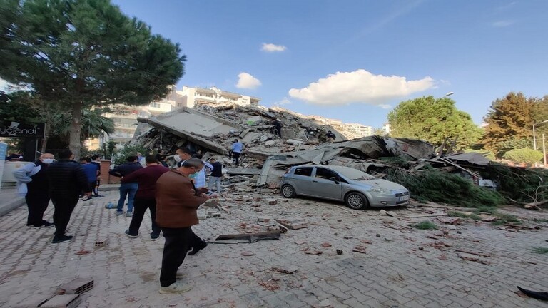 اليونان تتضامن مع تركيا إثر زلزال إزمير
