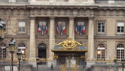 القضاء الفرنسي يبدأ محاكمة رجلين بتهمة بث دعاية جهادية