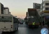 انطلاق مسيرة الشاحنات من الدورة الى مصرف لبنان