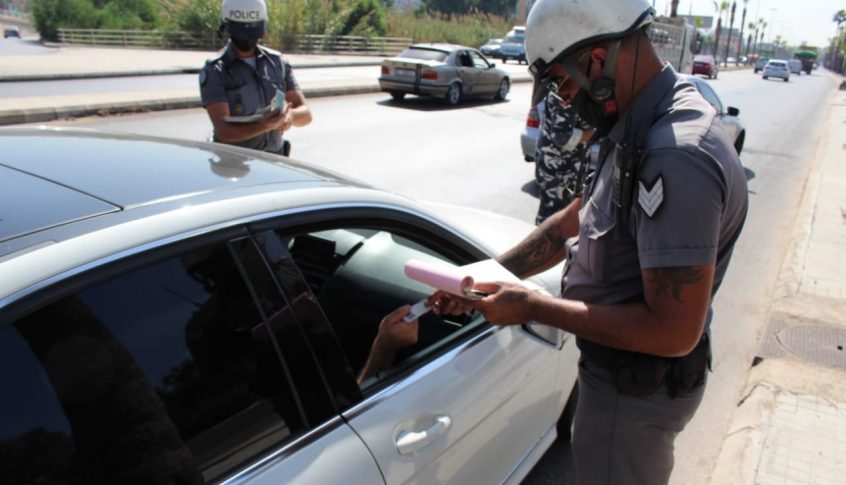 قوى الامن: طارداه من جونيه حتى ضبيه ثم ركلا درّاجته وسرقاها وشعبة المعلومات تكشف هويتيهما وتوقِف احدهما