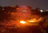 قنبلة مضيئة القاها العدو الاسرائيلي في خراج بليدا تسببت بحريق