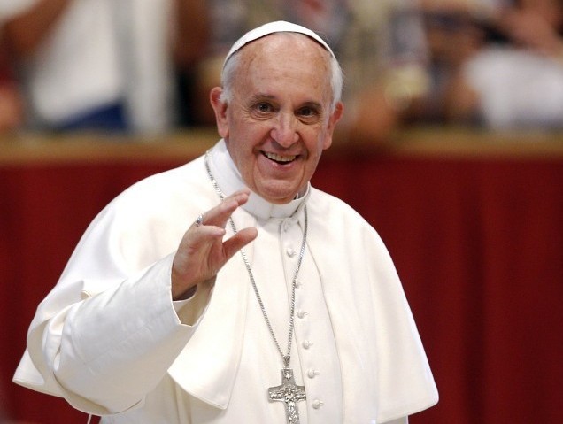 البابا فرنسيس يتعهد بمحاربة الفساد