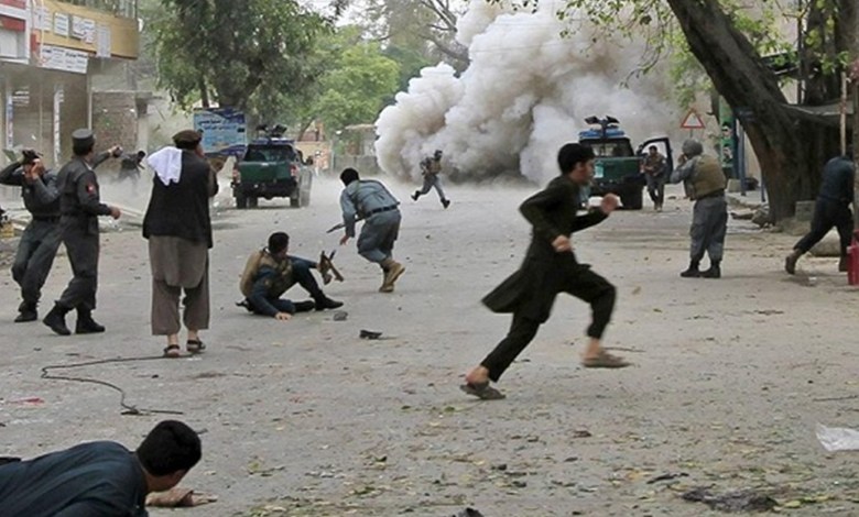 مقتل وإصابة عشرات العسكريين والمواطنين بانفجار عبوة في أفغانستان