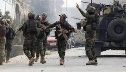 إصابة العشرات بهجون على قاعدة عسكرية في أفغانستان