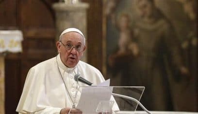 البابا فرنسيس يشكر الصحفيين لمساعدتهم بالكشف عن الفضائح الجنسية في الكنيسة