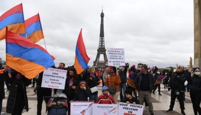 فرنسا ترسل مساعدات إنسانية إلى أرمينيا