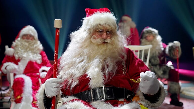 الصحة العالمية تطمئن أطفال العالم: “بابا نويل” لديه حصانة ضد كورونا!