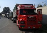 60 سائق شاحنة عند الحدود الشمالية ناشدوا السلطات اللبنانية التواصل مع المسؤولين السوريين لاطلاقهم
