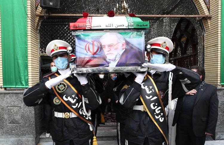 “ذي نيويوركر”: اغتيال زادة لن يؤثر على سير برنامج إيران النووي