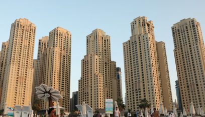 مصرف الإمارات المركزي يمدد خطة الدعم الاقتصادي