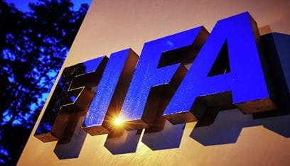 “فيفا” يسمح بـ “استثناء” للاعبين الأجانب في روسيا وأوكرانيا