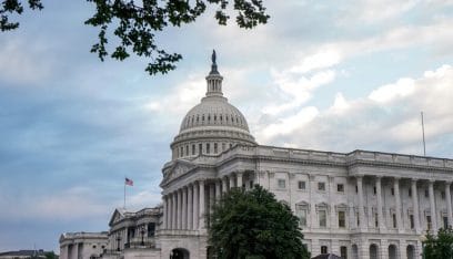 مجلس الشيوخ الأميركي يتسلم رسمياً لائحة الاتهام بحق ترامب