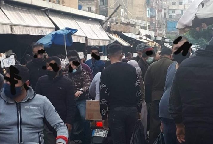 زحمة مواطنين في سوق صبرا رغم قرار الاقفال التام (بالصور)