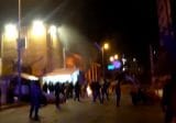 القوى الامنية اطلقت النار في الهواء بعد القاء المحتجين قنبلة مولوتوف