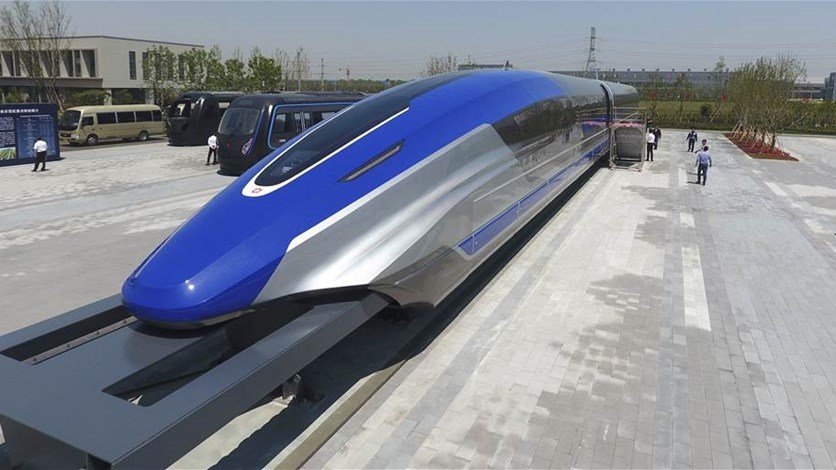 قطار سريع من دون عجلات تصممه الصين بأحدث التقنيات