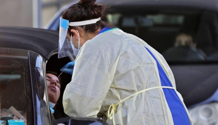 أكثر من 30 ألف إصابة في “الأسبوع الأسود”: لبنان الأول عربياً في انتشار الفيروس (رجانا حمية-الاخبار)