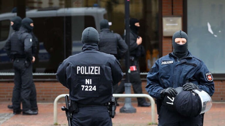 الصحافة الالمانية: إطلاق نار قرب مدرسة ابتدائية في ألمانيا وإصابة اثنين بجروح خطيرة