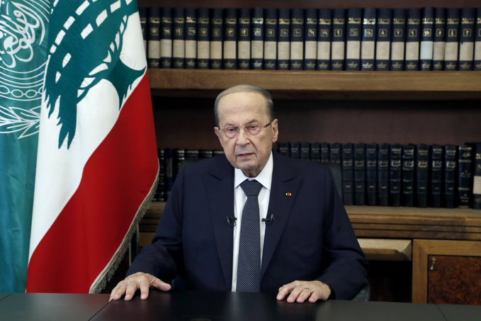 الرئيس عون تابع التحرّكاتٍ الاحتجاجيّة وطالب حاكم مصرف لبنان بمعرفة الأسباب التي أدّت إلى ارتفاع سعر الدولار