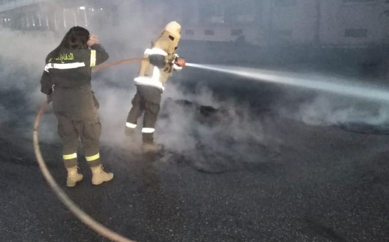 حريق اطارات غير صالحة على اوتوستراد ميرنا الشالوحي
