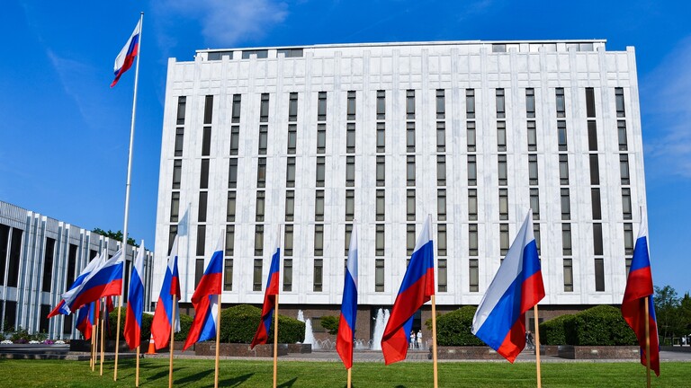 السفارة الروسية لدى واشنطن: السفير إلى موسكو السبت لبحث مستقبل العلاقات