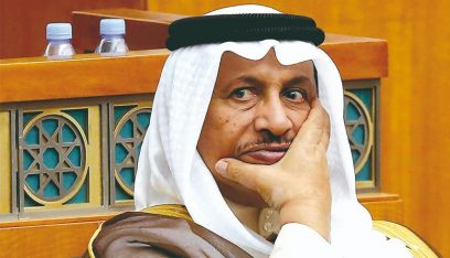 إحالة رئيس الوزراء الكويتي السابق ومسؤولين آخرين إلى محكمة الوزراء