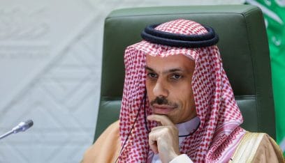 وزير الخارجية السعودي يبحث جهود تهدئة التوترات مع الهند وباكستان