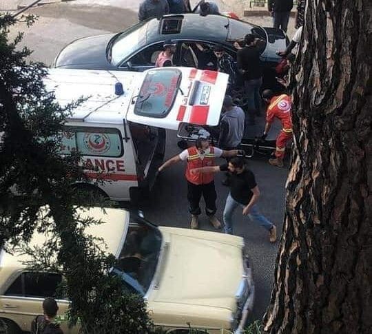 جريحان في بعلبك بإشكال على أفضلية المرور