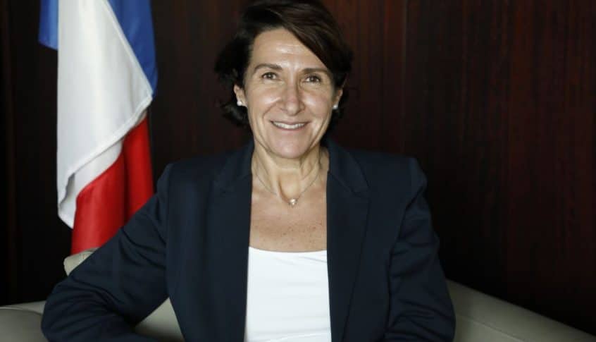 السفيرة الفرنسية توجه رسالة تهنئة للبنانيين بالسنة الجديدة