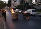 المحتجون قطعوا الطريق امام شركة الكهرباء في صيدا