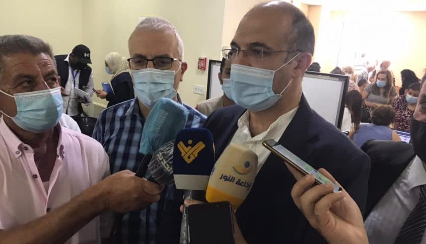 وزير الصحة يتابع ماراتون فايزر في مستشفى الهراوي في زحلة