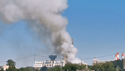 بالفيديو: حريق وانفجارت في مستودع للمفرقعات وسط موسكو