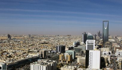 وفد رسمي من الحكومة السورية الانتقالية توجه إلى العاصمة السعودية الرياض(سكاي نيوز)