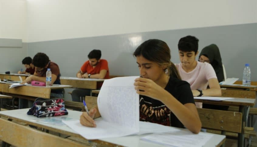 الامتحانات الرسمية نحو الإلغاء؟