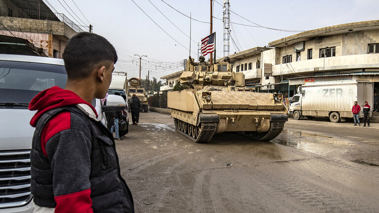 “بوليتيكو”: نحو 900 عسكري أميركي سيبقون في سوريا